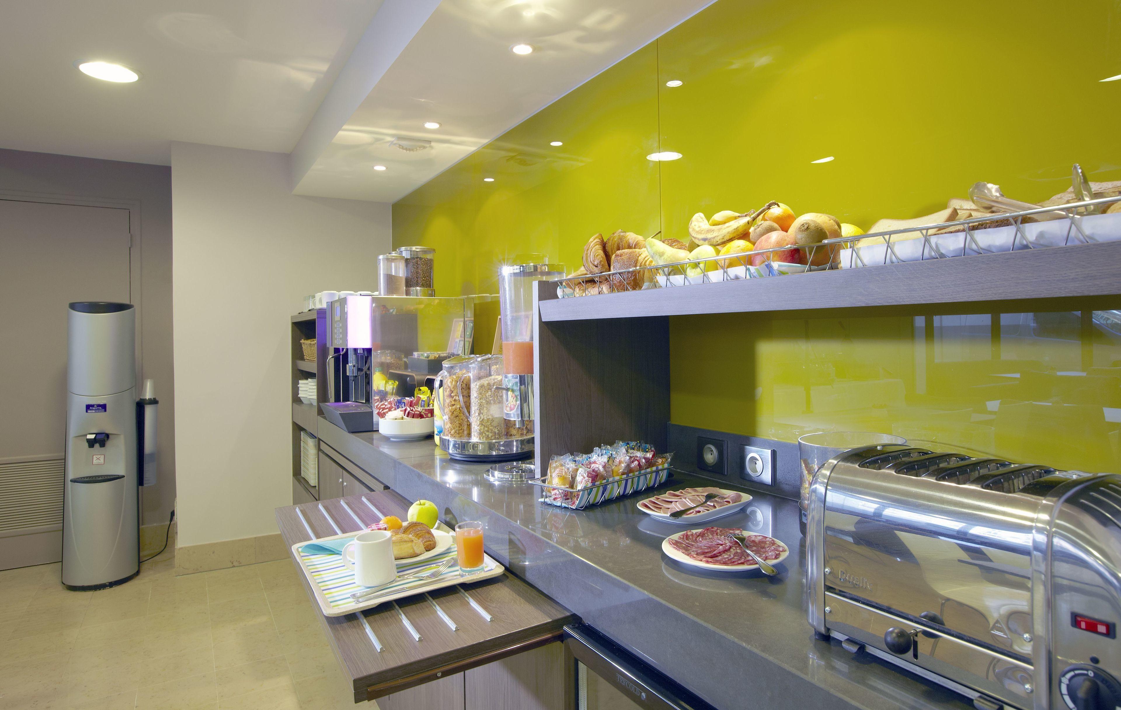 Citadines Les Halles 4*