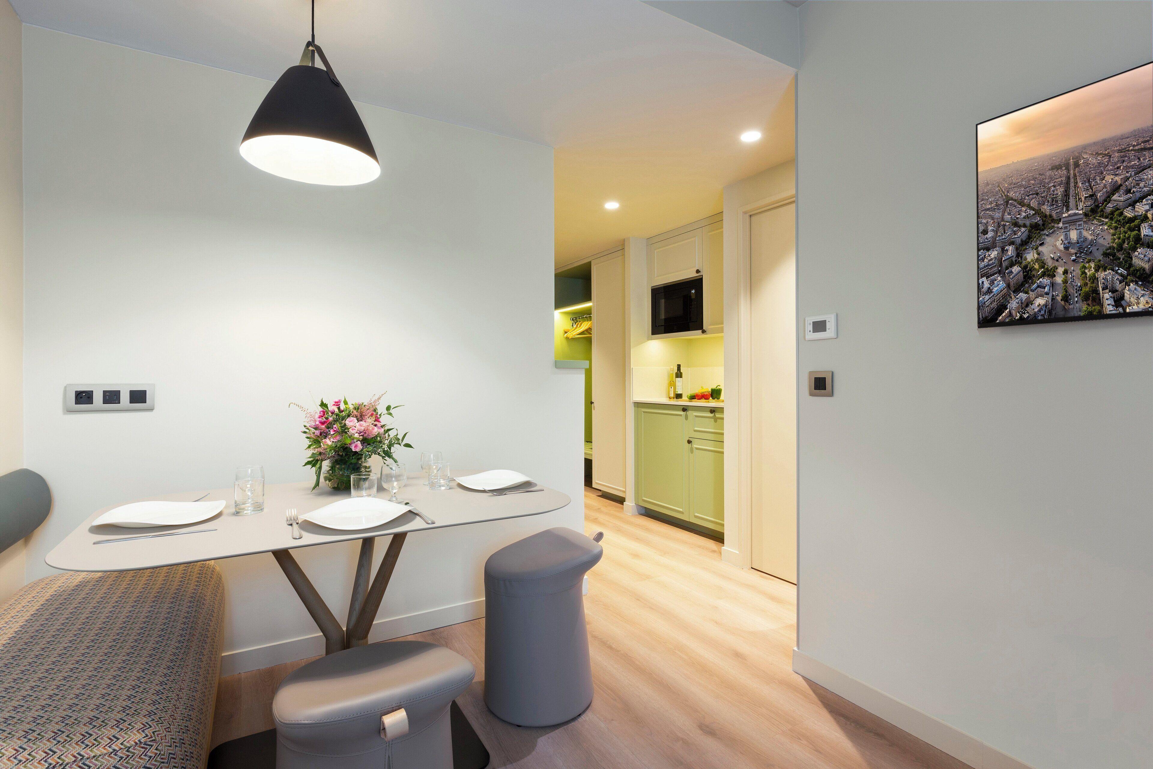 Aparthotel Citadines Les Halles 4*