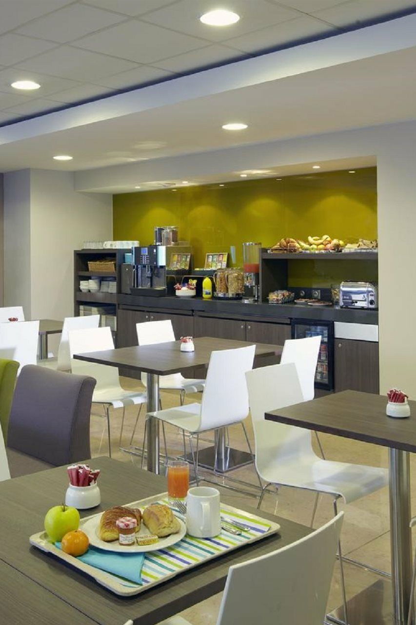 Citadines Les Halles 4*